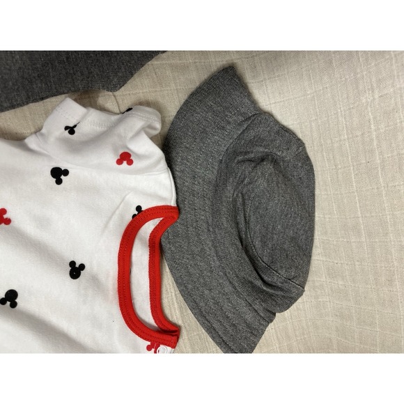 Disney Mickey Mouse Baby 3-6 Month Gray 3 Piece Set Overalls T-shirt Sun Hat NEW - Picture 4 of 5